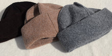 Load image into Gallery viewer, Single coloured beanie
