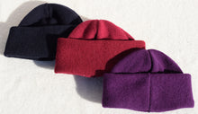 Load image into Gallery viewer, Single coloured beanie