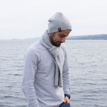 Load image into Gallery viewer, Scarf with tag