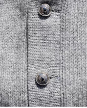 Load image into Gallery viewer, Open traditional sweater