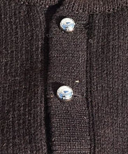 Load image into Gallery viewer, Open traditional sweater