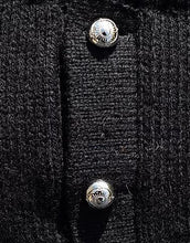 Load image into Gallery viewer, Open traditional sweater