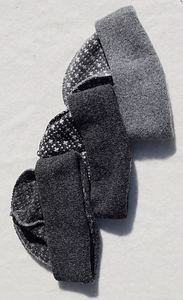 Beanies with the 'the hen's poke' pattern