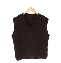 Load image into Gallery viewer, Vest with V-neck