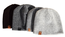 Load image into Gallery viewer, Beanies with tag