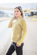 Load image into Gallery viewer, Krúnan og Gásareyga, died colours