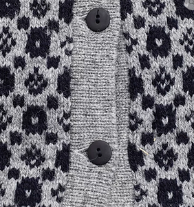 Open sweater (Krúna og Gásareyga)