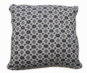 White and grey pillow case with faroese design